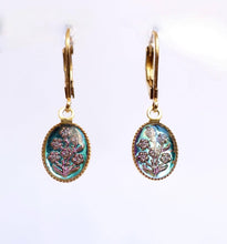 Charger l'image dans la galerie, Boucles d'oreilles violettes vintage