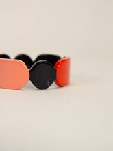 Charger l'image dans la galerie, Bracelet Totem 25 en corne noire et laque Roux: Moyenne