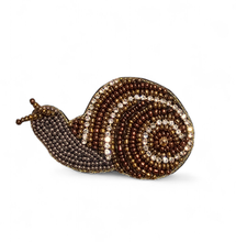 Charger l'image dans la galerie, Broche Helix – Escargot brodé à la main