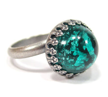 Charger l'image dans la galerie, Bague SoHo® Altsilver Dôme Vert Années 1960