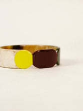 Charger l'image dans la galerie, Bracelet 20 Totem en corne et laque jaune citron: Moyenne