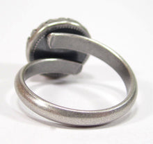 Charger l'image dans la galerie, Bague SoHo® Altsilver Dôme Vert Années 1960