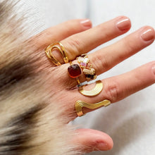 Charger l'image dans la galerie, Bague en perles Tilabead - nuances nude