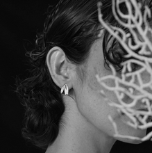 Charger l'image dans la galerie, BOUCLES D'OREILLE PERCE PIERRE