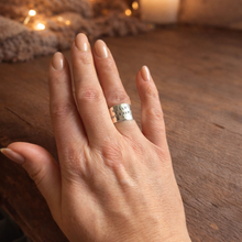 Charger l'image dans la galerie, Bague à message Hello Sunshine – Argent