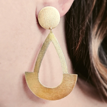 Charger l'image dans la galerie, Boucle d'oreille Vanta Fan