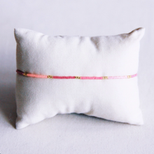 Charger l'image dans la galerie, Bracelet Miyuki color-blocking - nuances de rose
