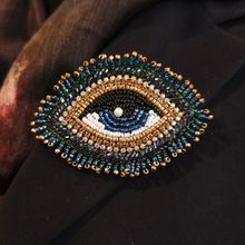 Charger l'image dans la galerie, Broche Eyespell