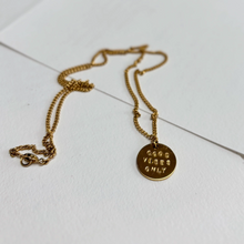 Charger l'image dans la galerie, Collier Good Vibes Only