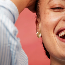 Charger l'image dans la galerie, GRANDES PUCES D'OREILLE COEUR