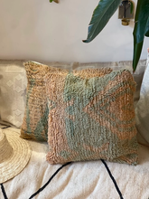 Charger l'image dans la galerie, Housse de coussin Vintage Boujaad 2, vert menthe, pêche, blanc cassé