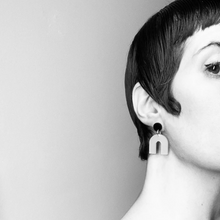 Charger l'image dans la galerie, Earring The Ava recycled Acrylic