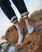 Charger l'image dans la galerie, MURANO BLEUE Chaussettes