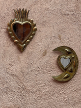 Charger l'image dans la galerie, Miroir Classic Heart 2, laiton, doré, cœur