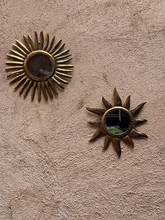 Charger l'image dans la galerie, Miroir Sun Flower 2, bronze, doré, miroir