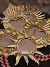 Charger l'image dans la galerie, Miroir Sun Flower 2, bronze, doré, miroir