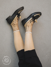 Charger l'image dans la galerie, NAKAMEGURO OR Chaussettes