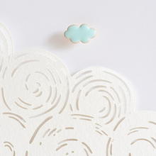 Charger l'image dans la galerie, Pin's nuage STANLEY