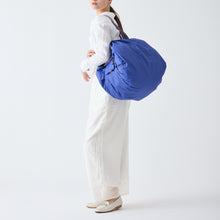 Charger l'image dans la galerie, Shupatto compact foldable shopping bag size L – Foggy Lake