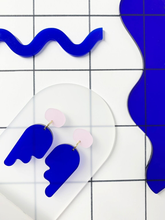 Charger l'image dans la galerie, Earring Translucence VII recycled Acrylic