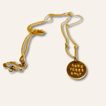 Charger l'image dans la galerie, Collier Médaille message GOOD VIBES ONLY
