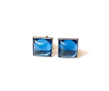 Charger l'image dans la galerie, Boucles d'oreilles cool bleu argenté en argent vieilli en verre fait main