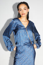 Charger l'image dans la galerie, La blouse Daisy cache cœur réversible Halo Blue