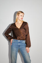 Charger l'image dans la galerie, La blouse Daisy cache cœur réversible Halo Chocolat