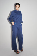 Charger l'image dans la galerie, Le pantalon Neil en Jersey Lurex bleu