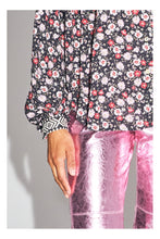 Charger l'image dans la galerie, La Chemise Paola, imprimé Gypsy fleuri rouge et rose fabriquée en Italie