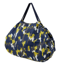 Charger l'image dans la galerie, Shupatto compact foldable shopping bag size L – Shade of Trees
