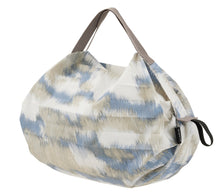 Charger l'image dans la galerie, Shupatto compact foldable shopping bag size S – Floating Clouds