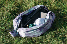 Charger l'image dans la galerie, Shupatto packable bag 27L – Evening Mist