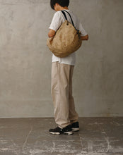 Charger l'image dans la galerie, Shupatto packable bag 27L – Flying Birds