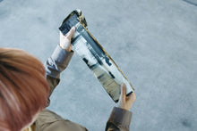 Charger l'image dans la galerie, Shupatto packable bag 27L – White Birch