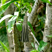 Charger l'image dans la galerie, POMPOM en Cuir Pailleté Porte-clef