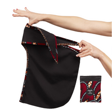 Charger l'image dans la galerie, Capuche Noire WAX PEACOCK