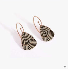 Charger l'image dans la galerie, Boucles d'oreilles MYOSORE 01
