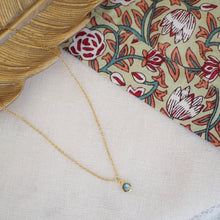 Charger l&#39;image dans la galerie, COLLIER ANITA EN LABRADORITE
