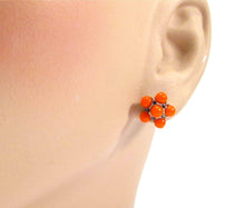 Charger l'image dans la galerie, Boucles d'oreilles – Perles de verre vintage orange, esprit Space Age
