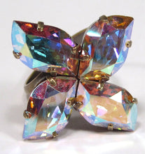 Charger l&#39;image dans la galerie, Bague 1960s Cristal Bronze Anciens Strass
