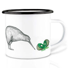 Charger l'image dans la galerie, Tasse émaillée – Deux kiwis: 300 ml

