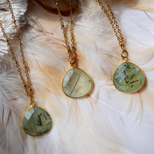 Charger l&#39;image dans la galerie, COLLIER JUSTINE PRÉHNITE
