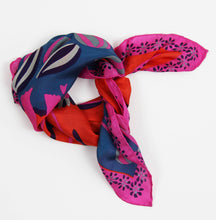 Charger l'image dans la galerie, Mini Birdy Fuchsia
