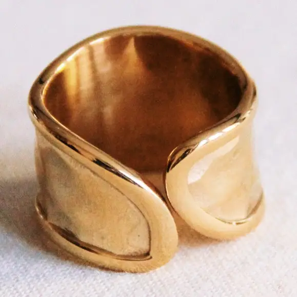Bold hammered ring
