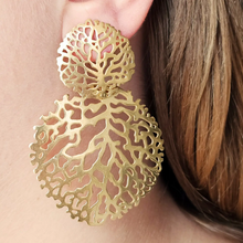 Charger l'image dans la galerie, Boucle d'oreille Echo Loop
