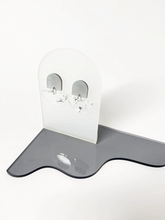 Charger l&#39;image dans la galerie, Earring Cara Silver Speckle
