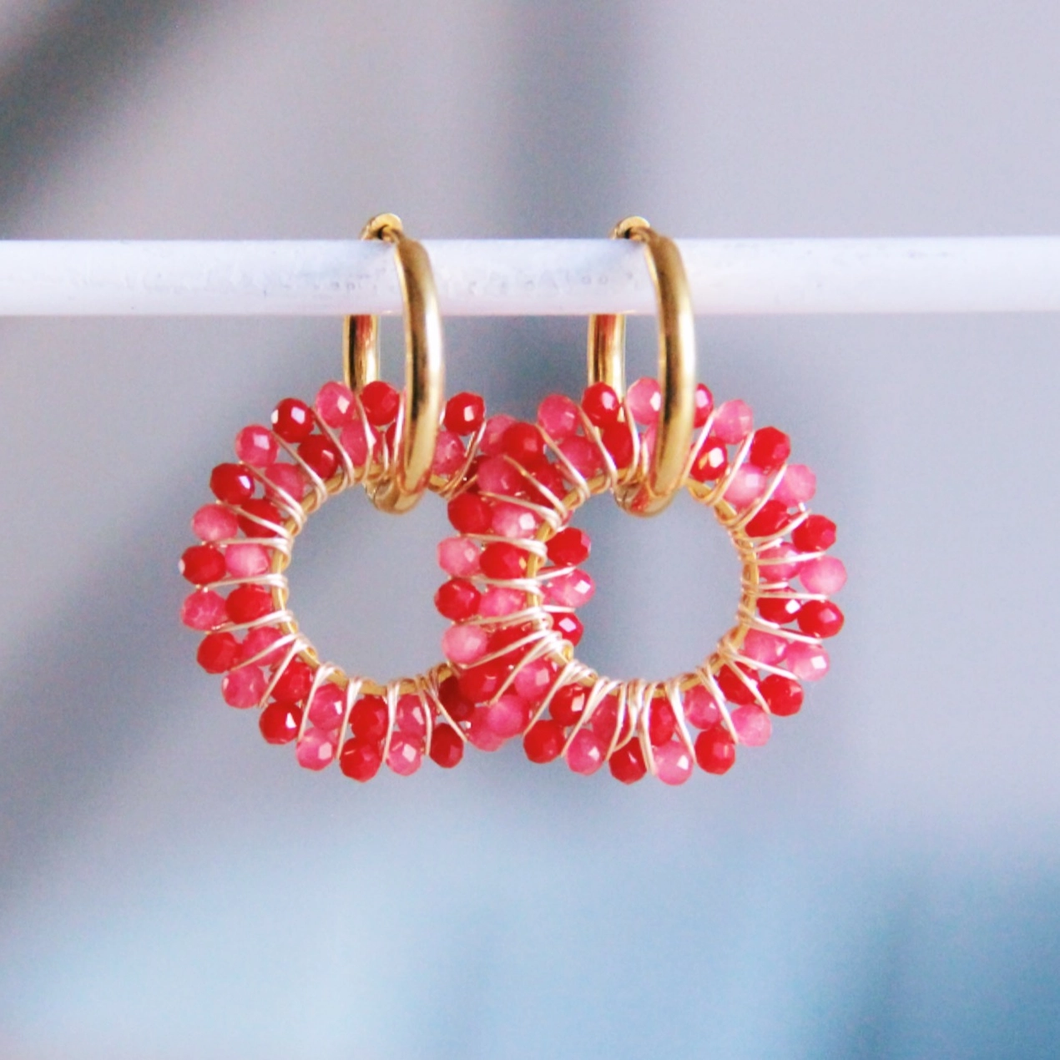 Earring with round faceted pendant - sorbet/bordeaux