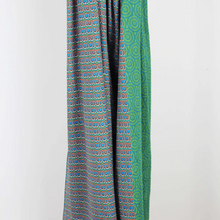 Charger l'image dans la galerie, Foulard Coton Bio Pivoine Kaki
