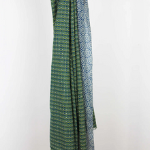 Charger l'image dans la galerie, Foulard Coton Bio Pivoine Marine
